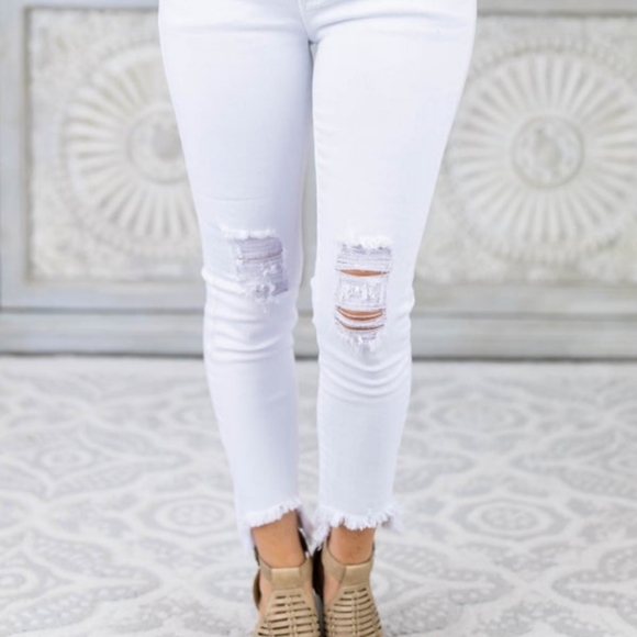 NWT Just Black White Distressed Jeans. Size 31. - Picture 2 of 8